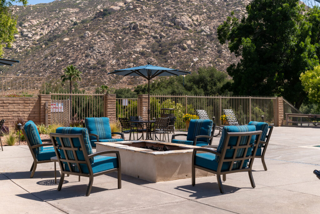 Riviera Oaks Resort Amenities fire pit